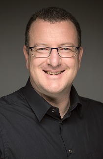 Portrait von Senior IT Specialist und Berater Urs Sommerhalder.