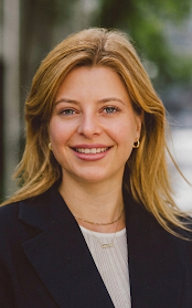 Katharina Urlaub bei CLYOS als Marketing & Growth Lead